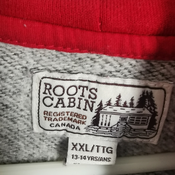 (3/$12) - Roots Cabin Series Zip up Hoodie. XXL kids (13-14 years). Grey and Red - Picture 4 of 4